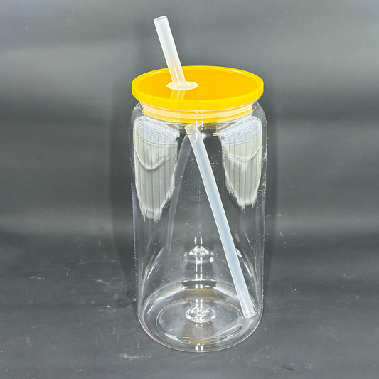 A clear 16oz acrylic beer can glass with a vibrant yellow lid and a matching straw.