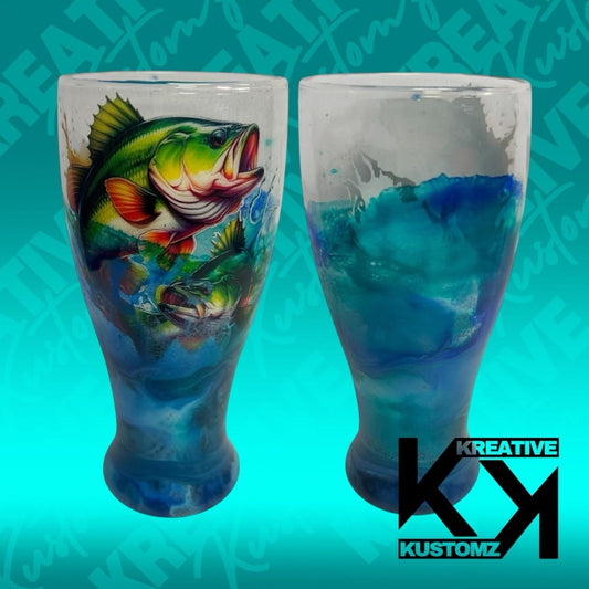 Fishing Beer Glass - Alcohol Ink Glasses - Drinkware - Kreative Kustomz